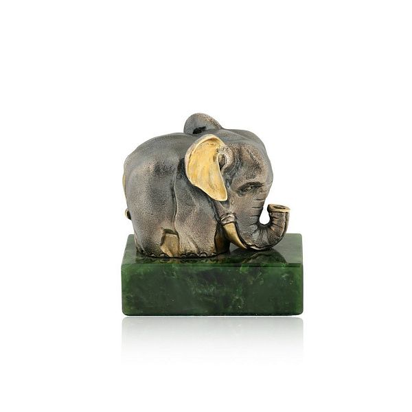 Украшение интерьера «Слоник» из серебра с нефритом