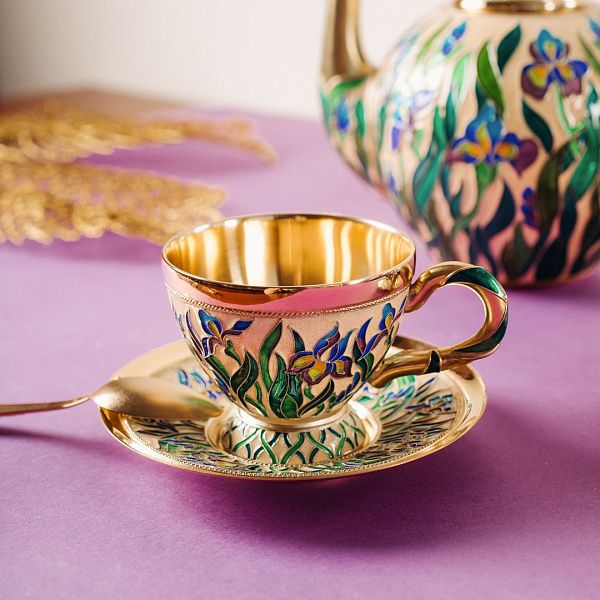 Блюдце «Ирисы» из серебра 