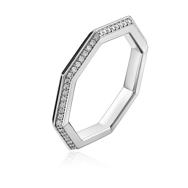 Кольцо из белого золота с бриллиантами