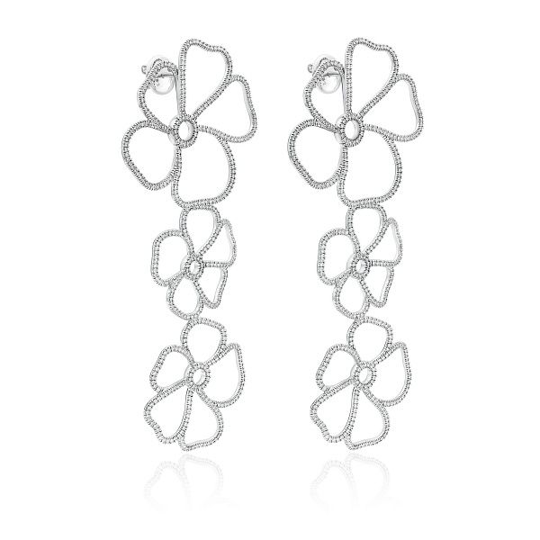 Пусеты из белого золота с бриллиантами