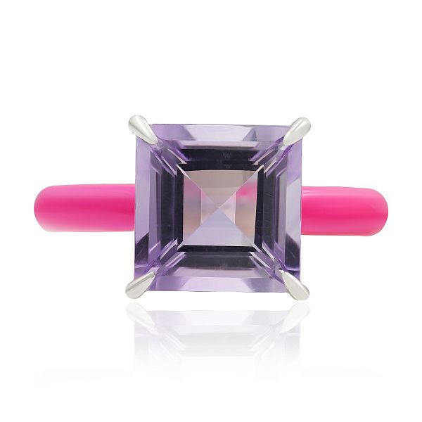 Кольцо из белого золота с аметистом