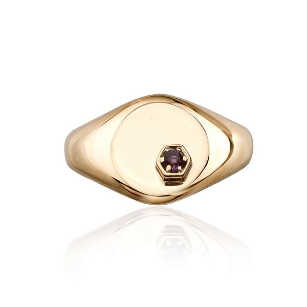 Кольцо из жёлтого золота с аметистом