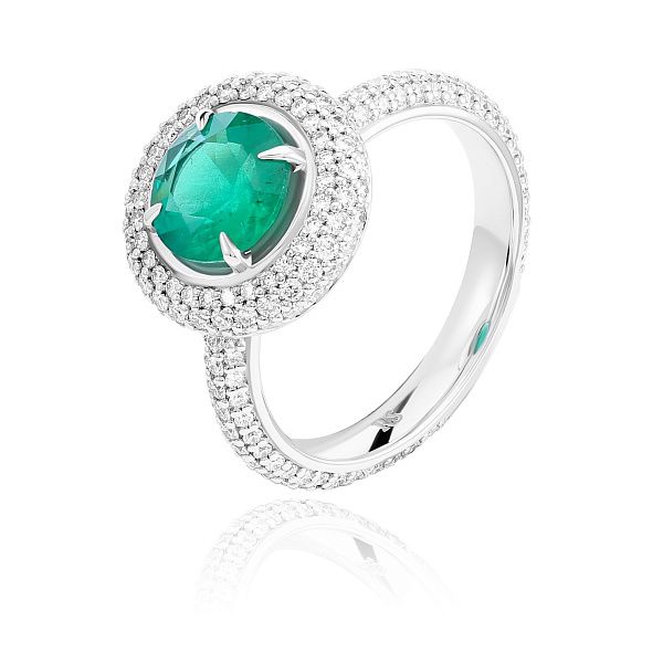 Кольцо из белого золота с бриллиантами и изумрудом 1.33 ct