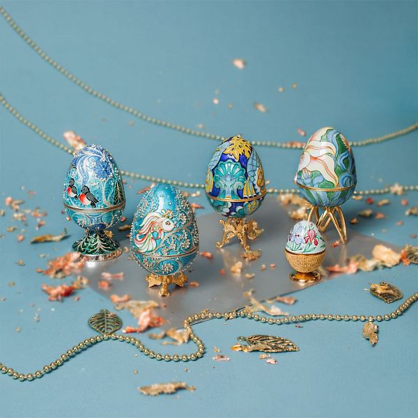 Яйцо-шкатулка из серебра 