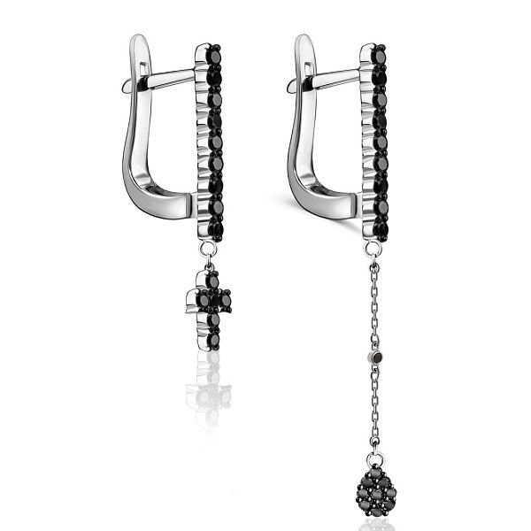 Серьги из белого золота с бриллиантами