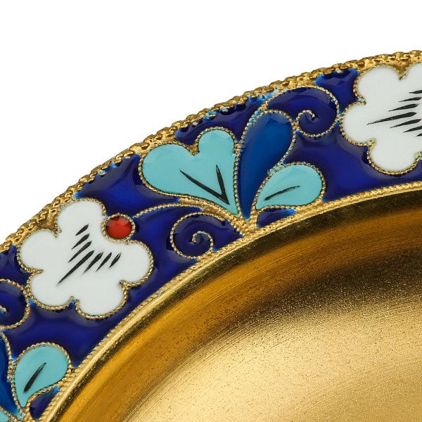 Блюдце из серебра 