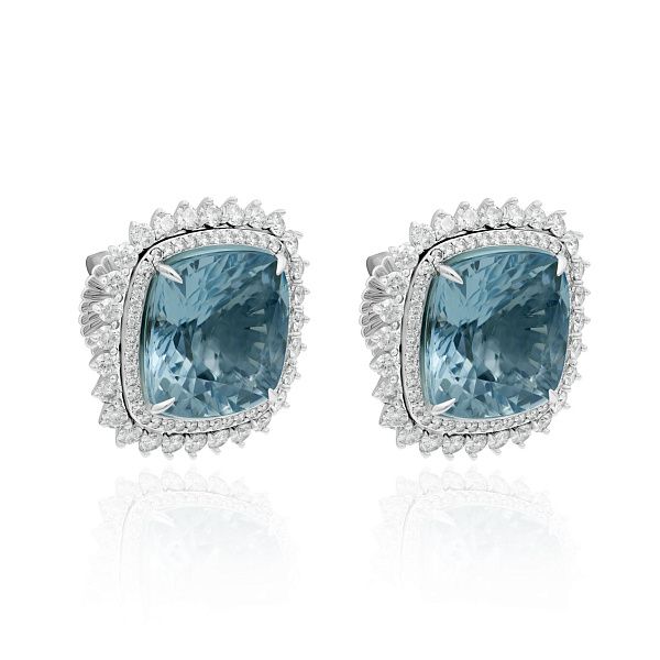 Пусеты из белого золота с бриллиантами и аквамаринами 13.8 ct