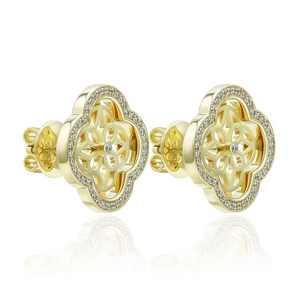 Пусеты из желтого золота с бриллиантами