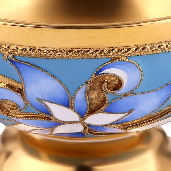 Розетка из серебра 