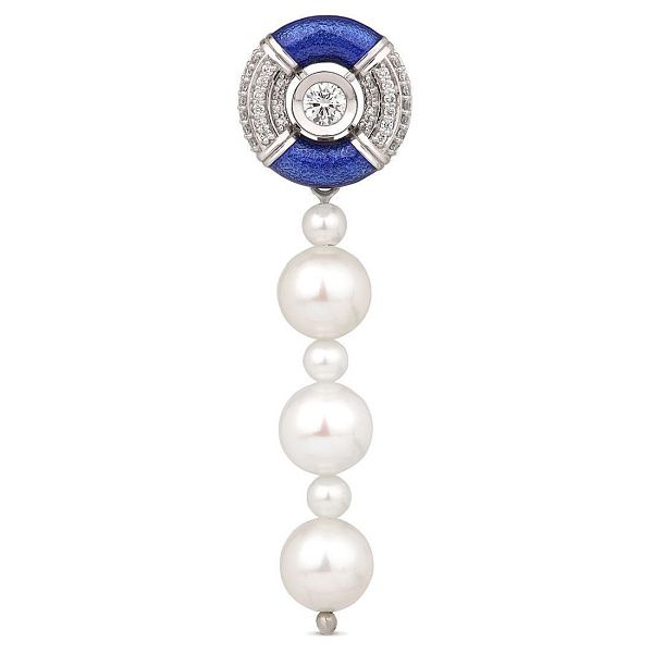 Подвеска из белого золота с бриллиантами и жемчугом