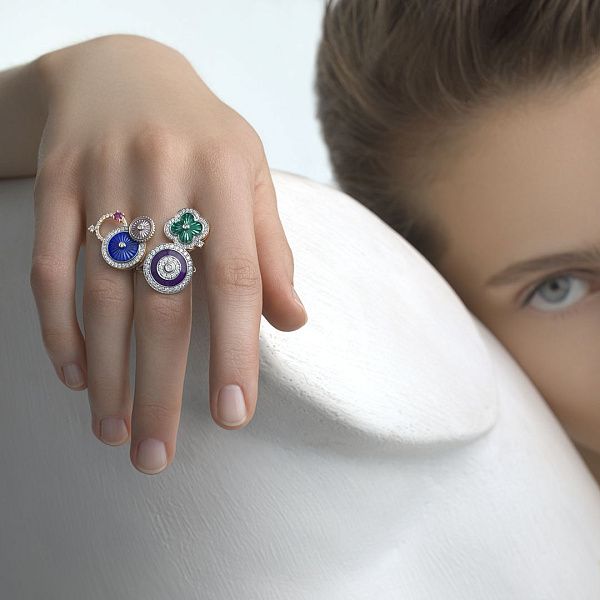 Кольцо из желтого золота с рубином и бриллиантами