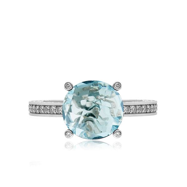 Кольцо из белого золота с топазом и бриллиантами