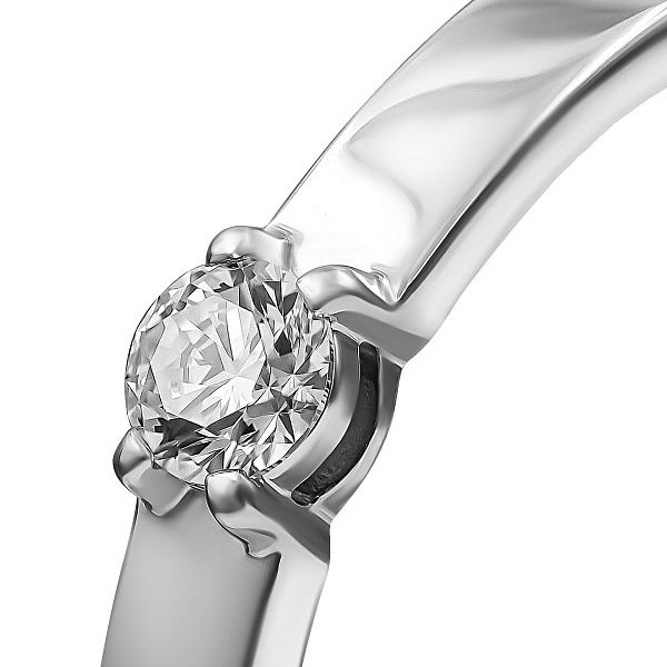 Кольцо из белого золота с бриллиантом