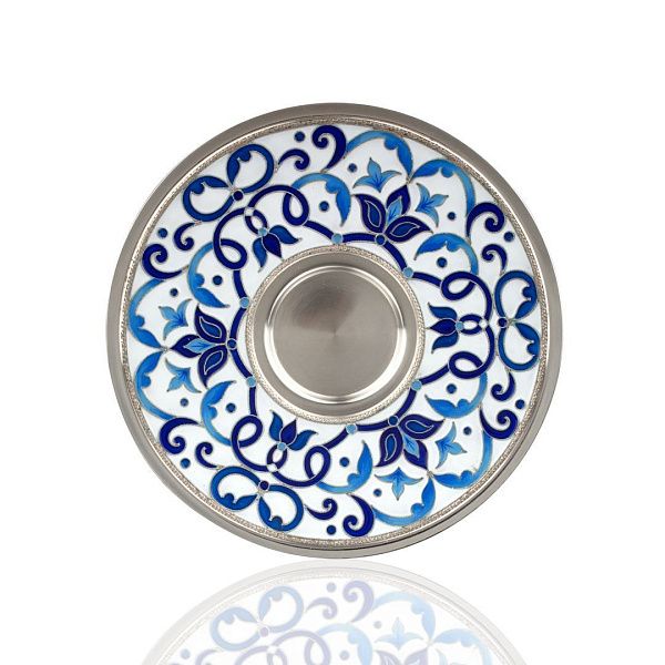 Блюдце из серебра 