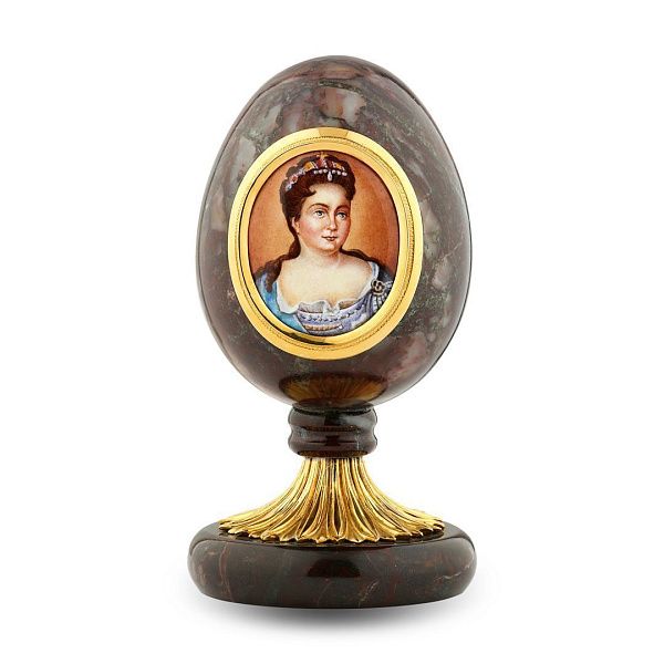 Украшение интерьера «Портрет Екатерины I» с яшмой