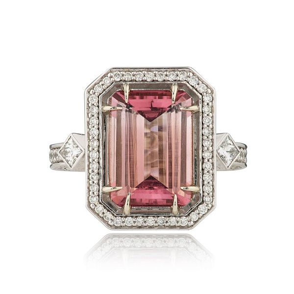 Кольцо из белого золота с турмалином 5.6 ct и бриллиантами