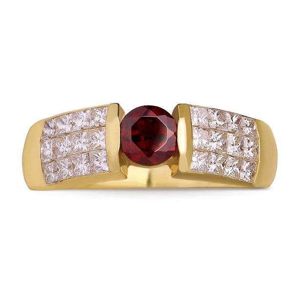 Кольцо из желтого золота с бриллиантами и альмандином