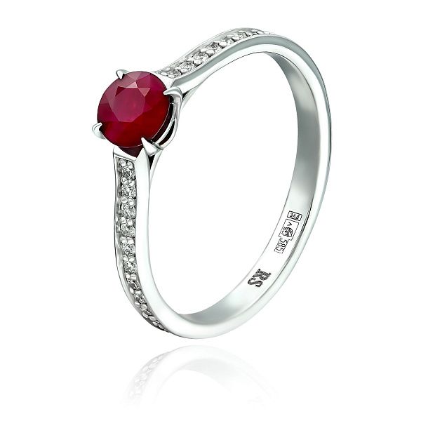 Кольцо из белого золота с рубином и бриллиантами