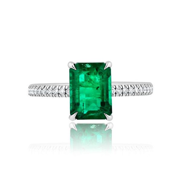 Кольцо из белого золота с изумрудом 2.72 ct и бриллиантами