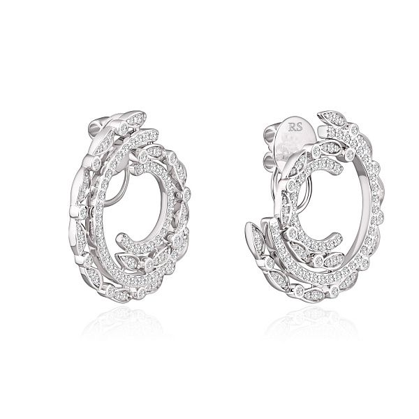 Пусеты из белого золота с бриллиантами