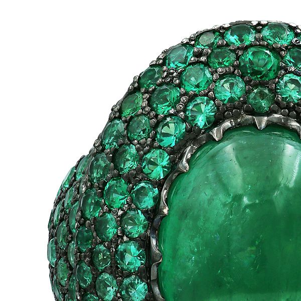 Кольцо из белого золота с изумрудом 5.57 ct