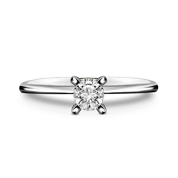 Кольцо из белого золота с бриллиантом