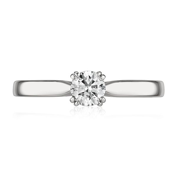 Кольцо из белого золота с бриллиантом