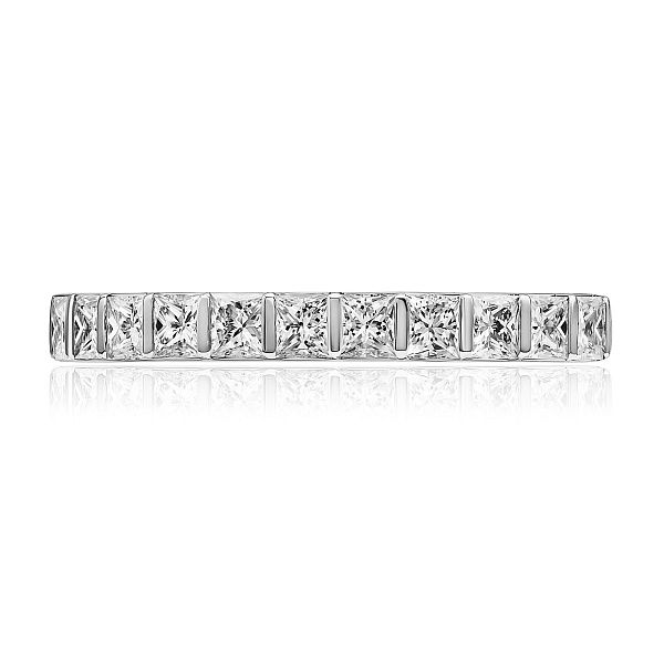 Кольцо из белого золота с бриллиантами