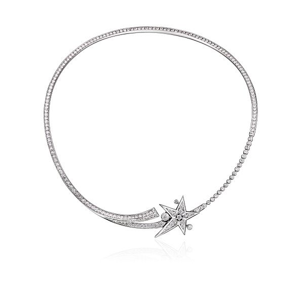 Колье из белого золота с бриллиантами